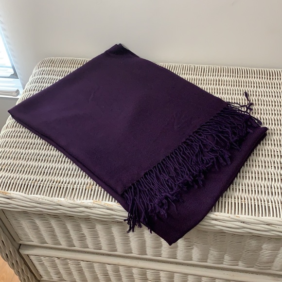 Purple Pashmina - Picture 2 of 4